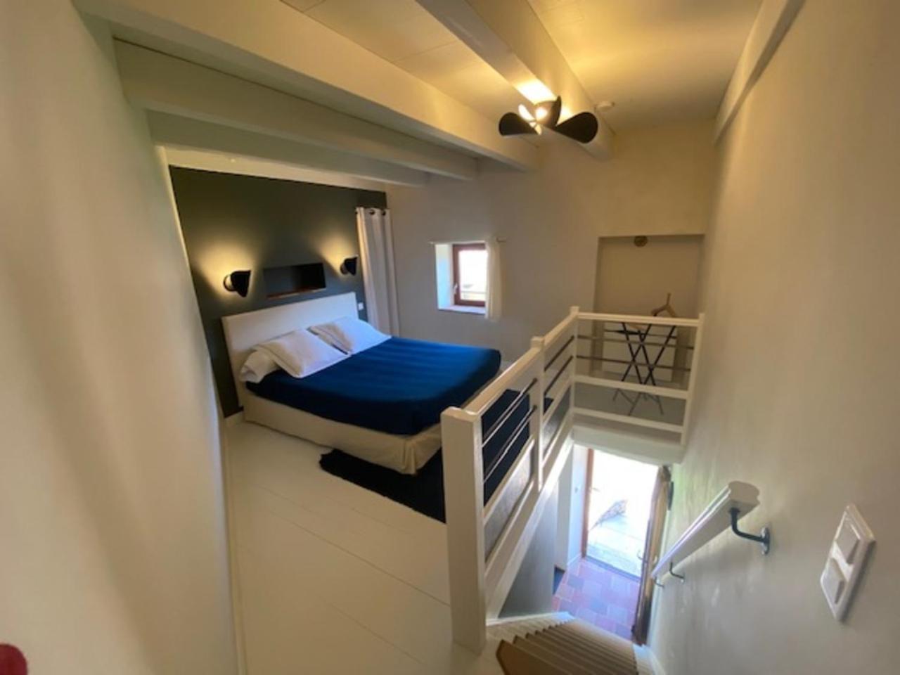Les Caselles, Gite Et Maison D'Hotes Saint-Beauzely Kültér fotó
